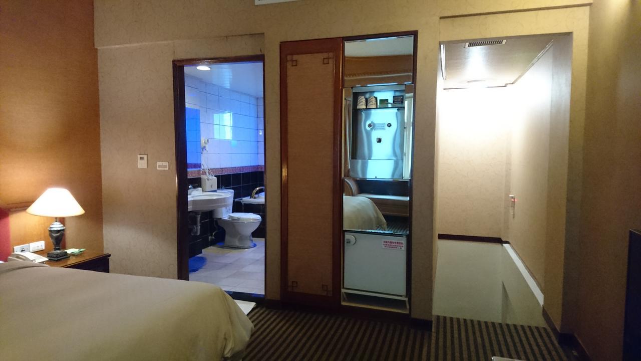 Park Motel Chiayi City Dış mekan fotoğraf